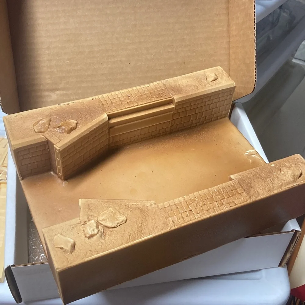 Custom Dioramics 1/35 Canal Dyke Bridge France WWII, unbuilt, polyfoam resin kit